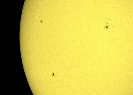 Sunspot Group on August 2, 2005