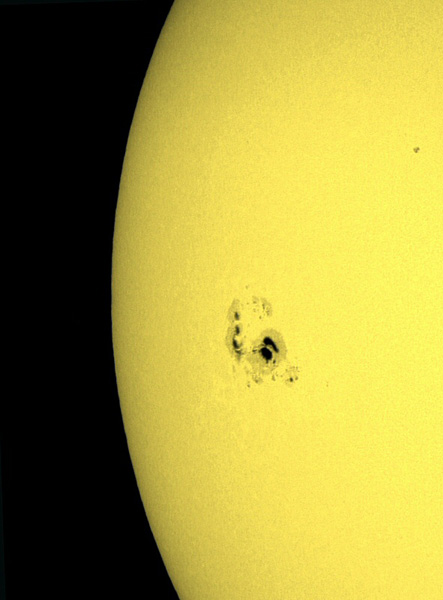 Sunspots on Saturday Sept 10th, 2005